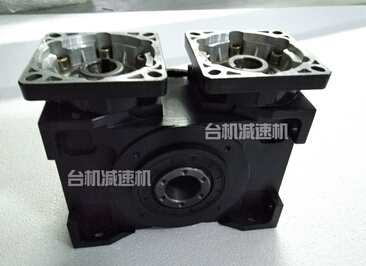 雙級(jí)蝸輪減速機(jī) 雙級(jí)蝸輪減速機(jī)